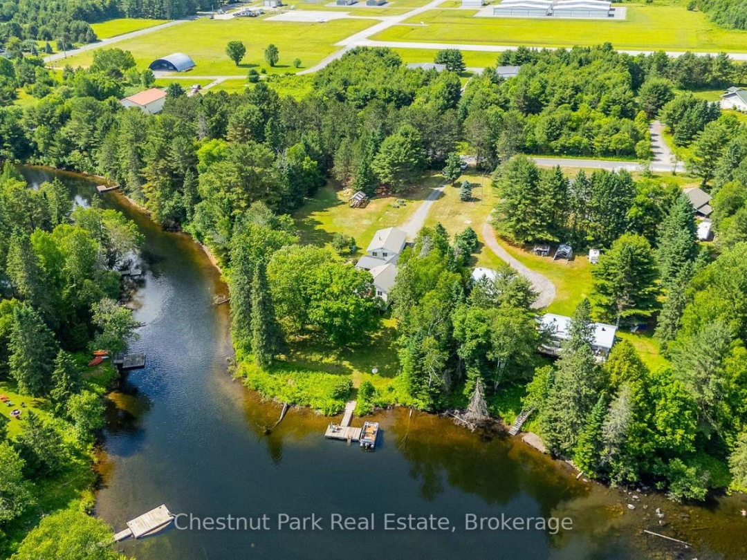 1054 GREEN LAKE ROAD, Gull River