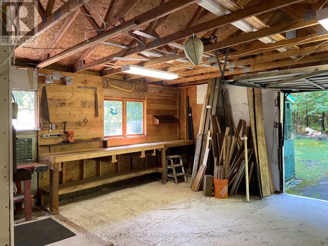 1931 DUCK LAKE ROAD, 