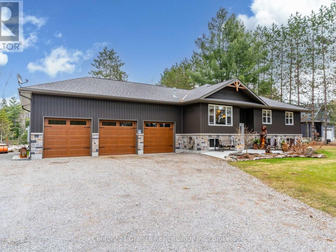 460 BOBCAYGEON ROAD, 