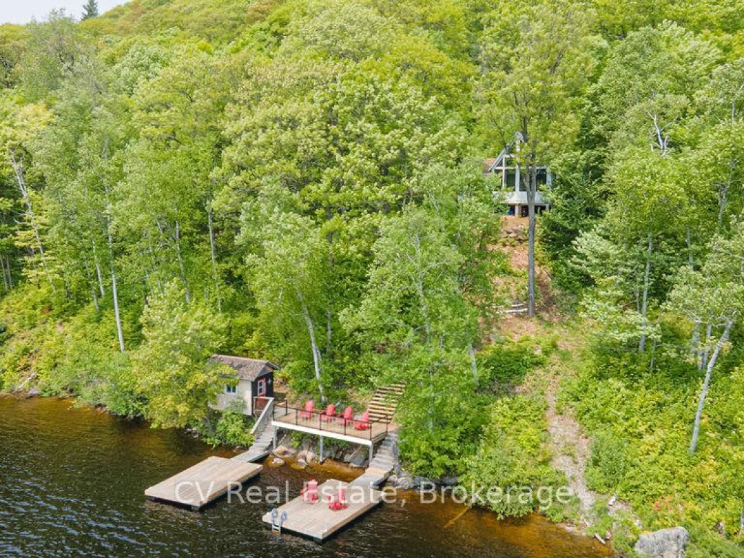 748 BIG ISLAND, Lake Vernon