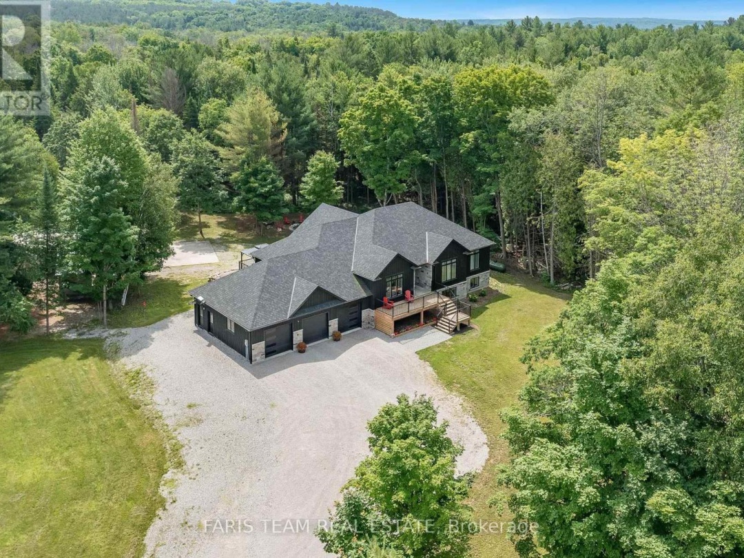 151 Mount Saint Louis Road E, Coldwater 