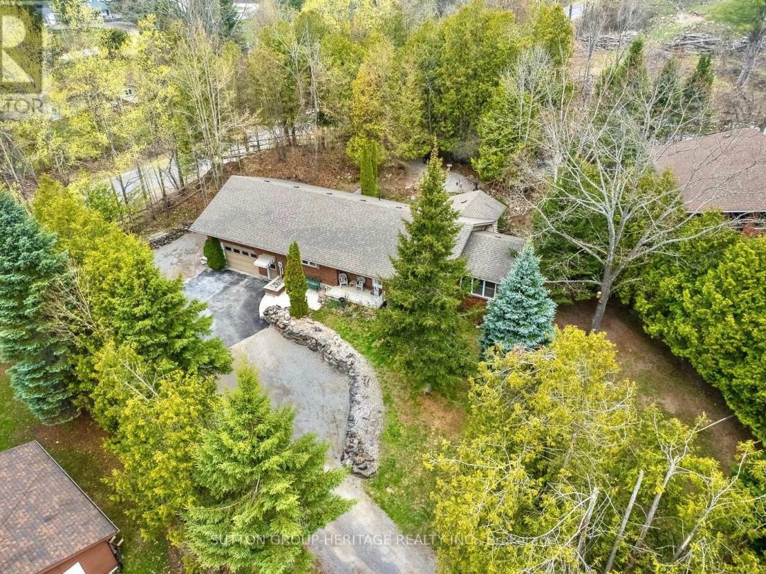 228 PIRATES GLEN DRIVE, Trent Lakes