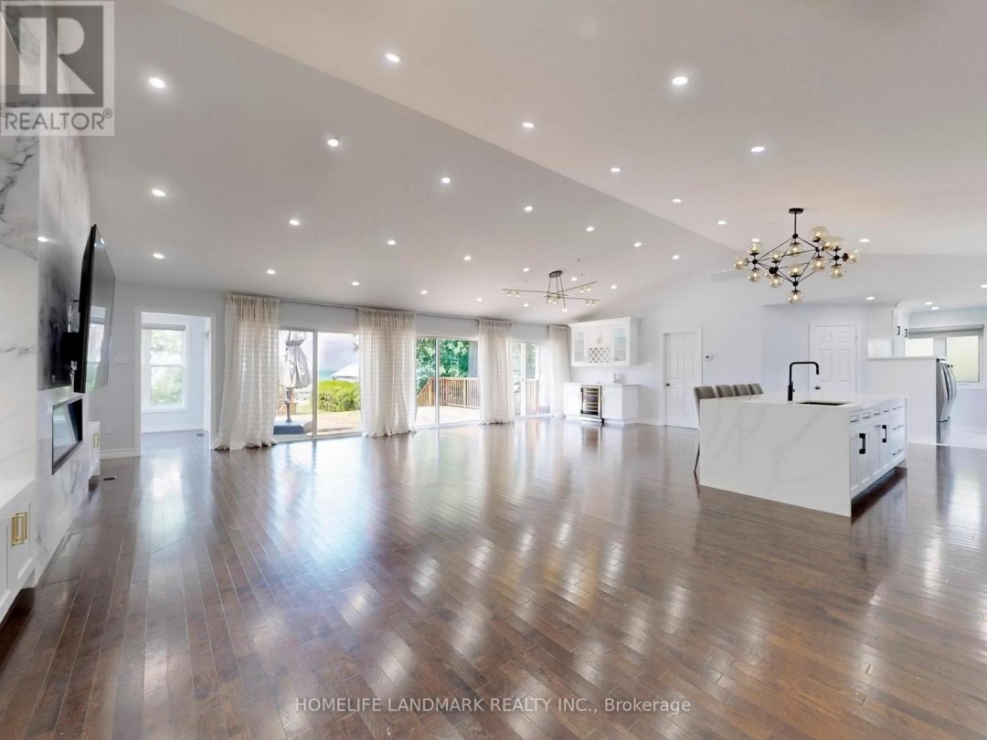 1662 LAKESHORE DRIVE, Lake Simcoe