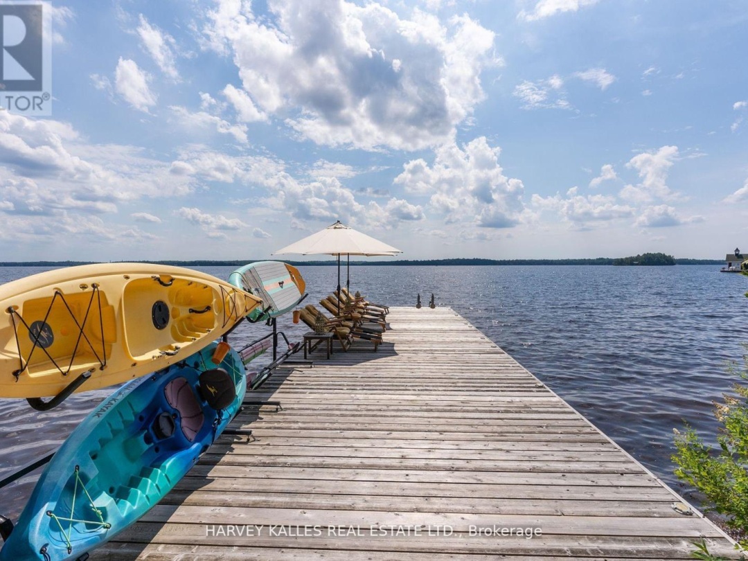UNIT 2 - 2045 MUSKOKA RD 118W, 