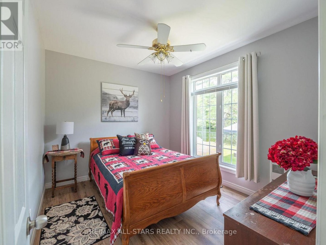 24 RELAX AVENUE, Gull River