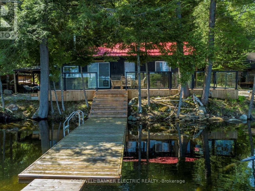 1224 MCCRACKENS LANE, 