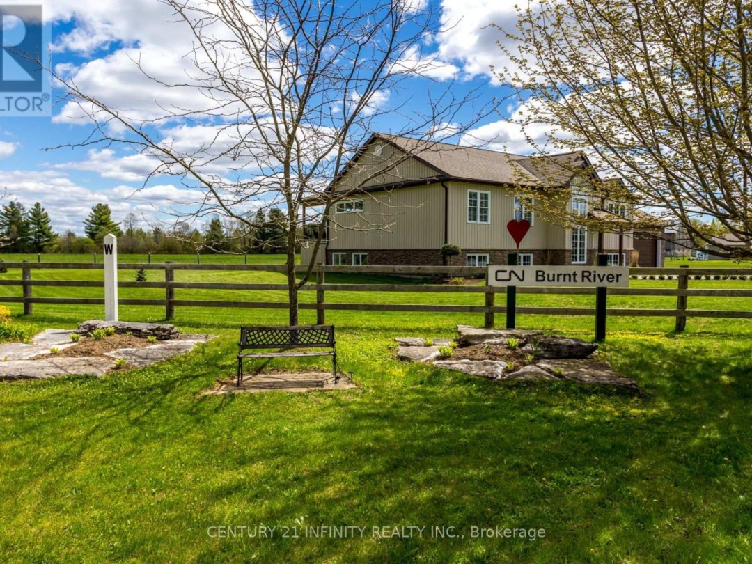 240 Burnt River Road, Kawartha Lakes (Somerville)