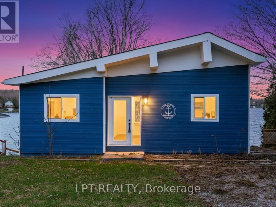 47 MOON POINT DRIVE, Lake Simcoe