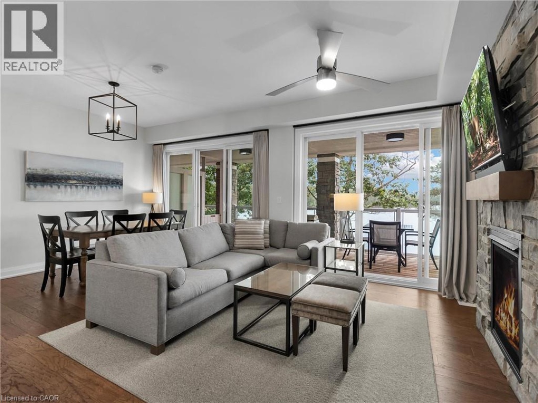 1869 MUSKOKA 118 Road W Unit# BTW-101, Lake Muskoka