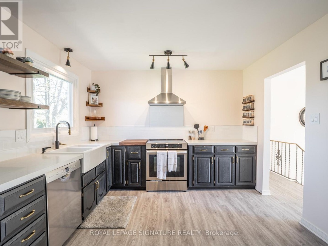 34 CHAMPLAIN CRESCENT, Oro-Medonte (Warminster)