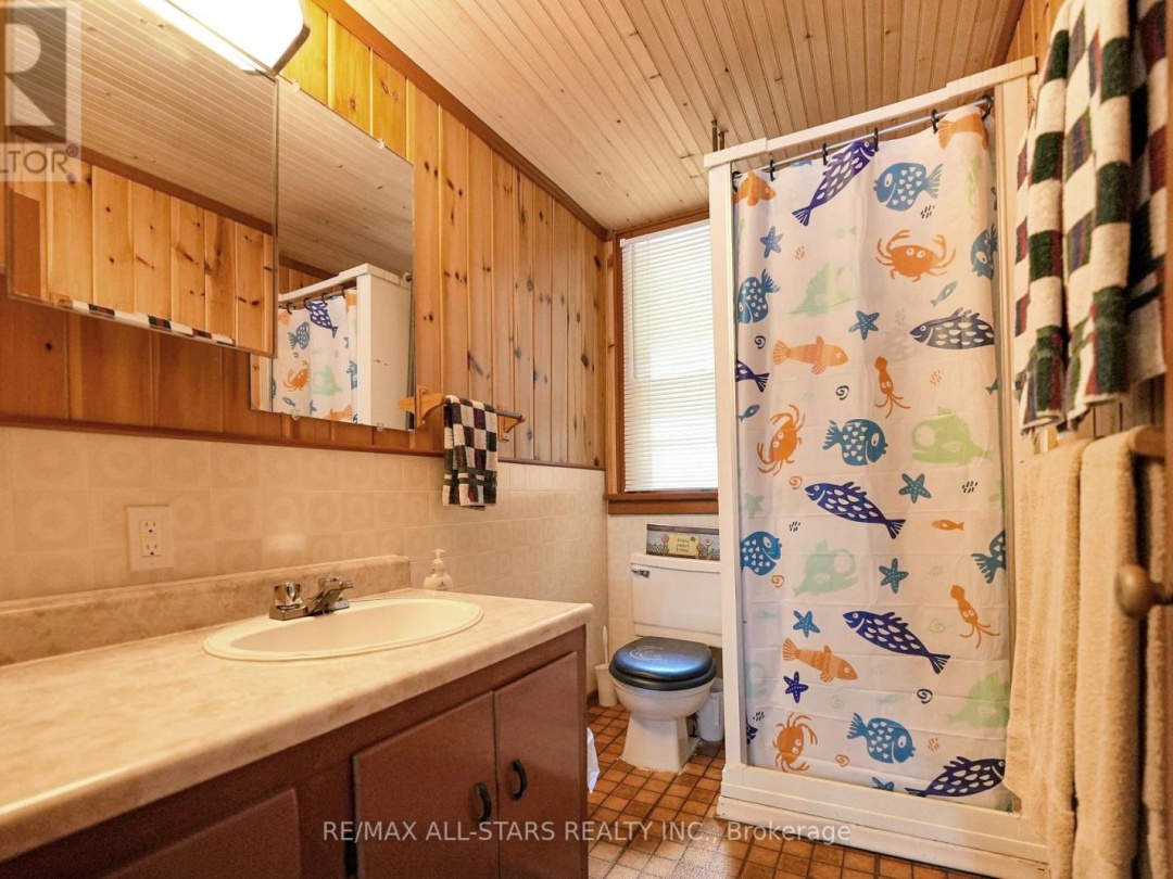 1233 CRYSTAL LAKE ROAD, Crystal Lake