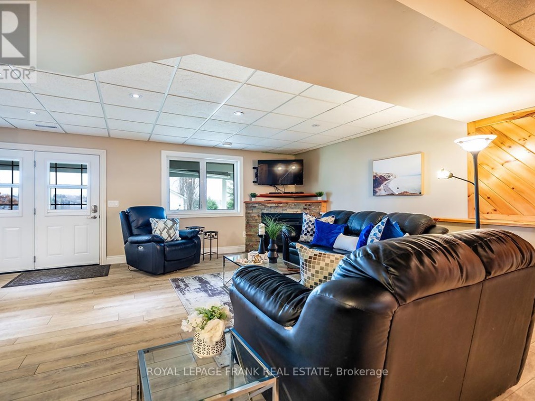 25 SHELLEY DRIVE, Lake Scugog