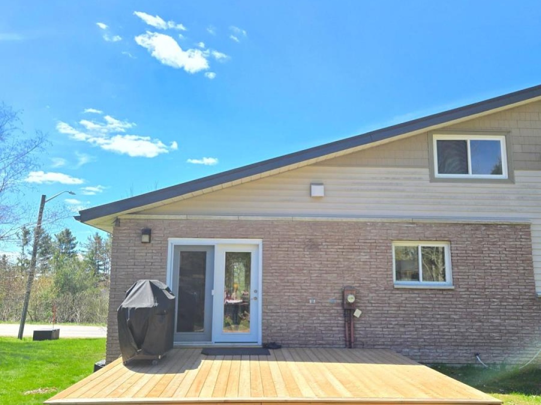 18 WESTVALE DRIVE, Bracebridge (Monck (Bracebridge))