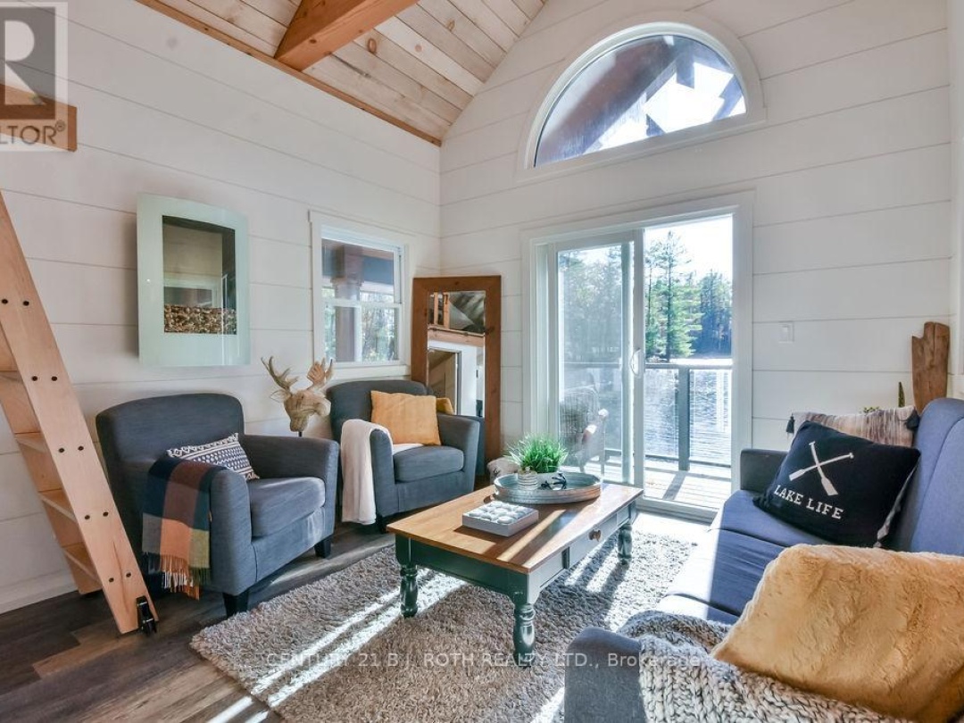 27 SR406 SHORE, Muskoka Lakes (Wood (Muskoka Lakes))