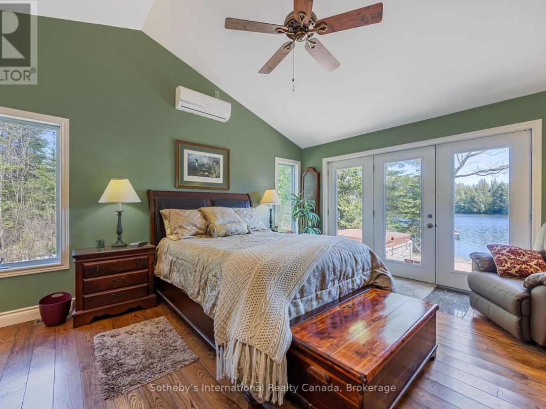 9 PAULS BAY ROAD, Harris Lake