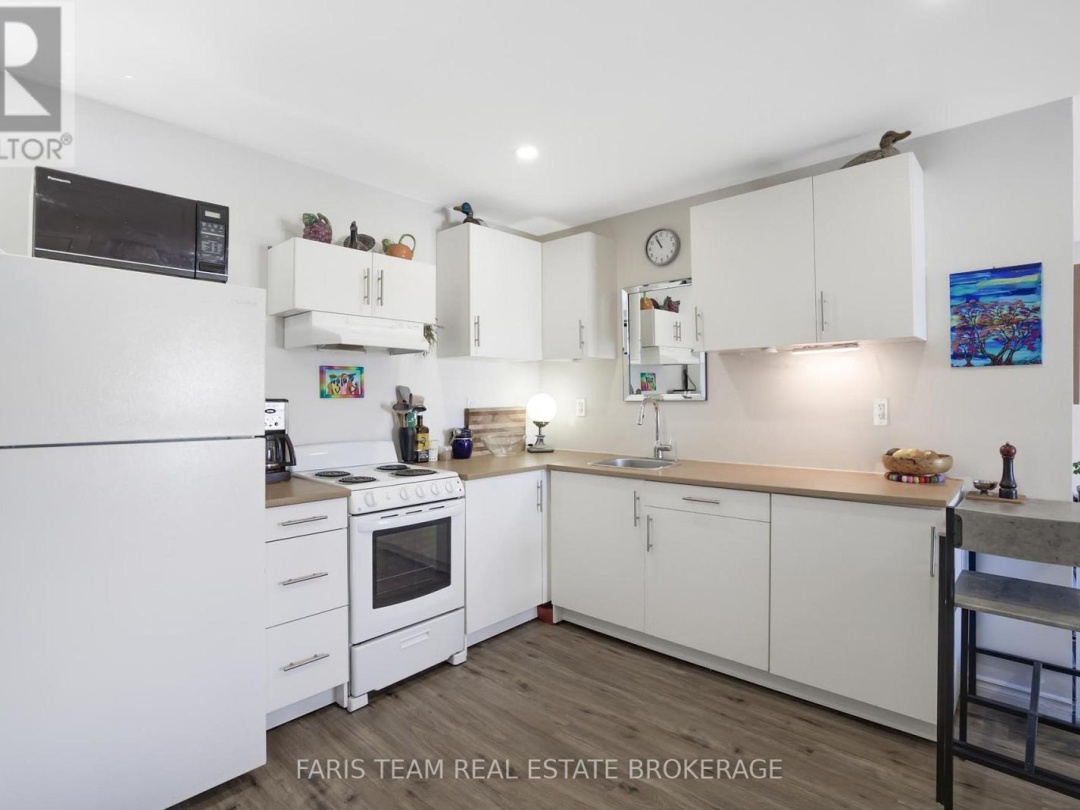179 JOHN STREET, Tay (Victoria Harbour)