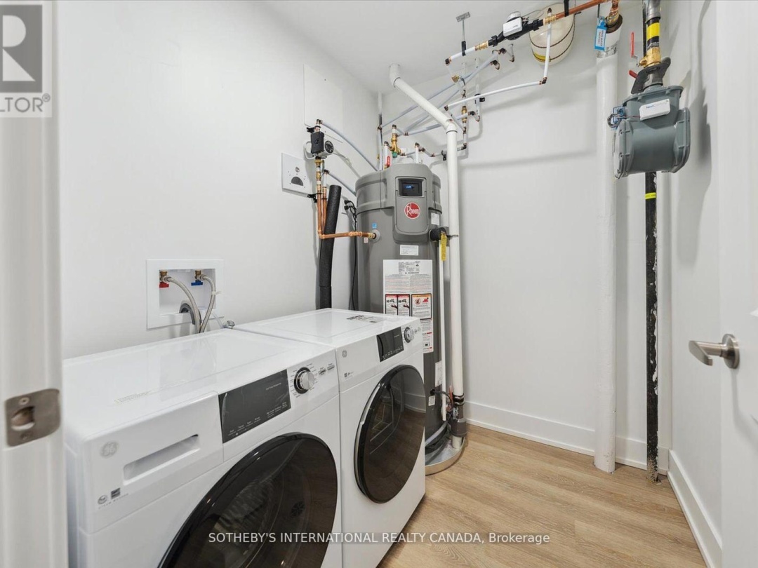 306 - 19B WEST STREET N, 