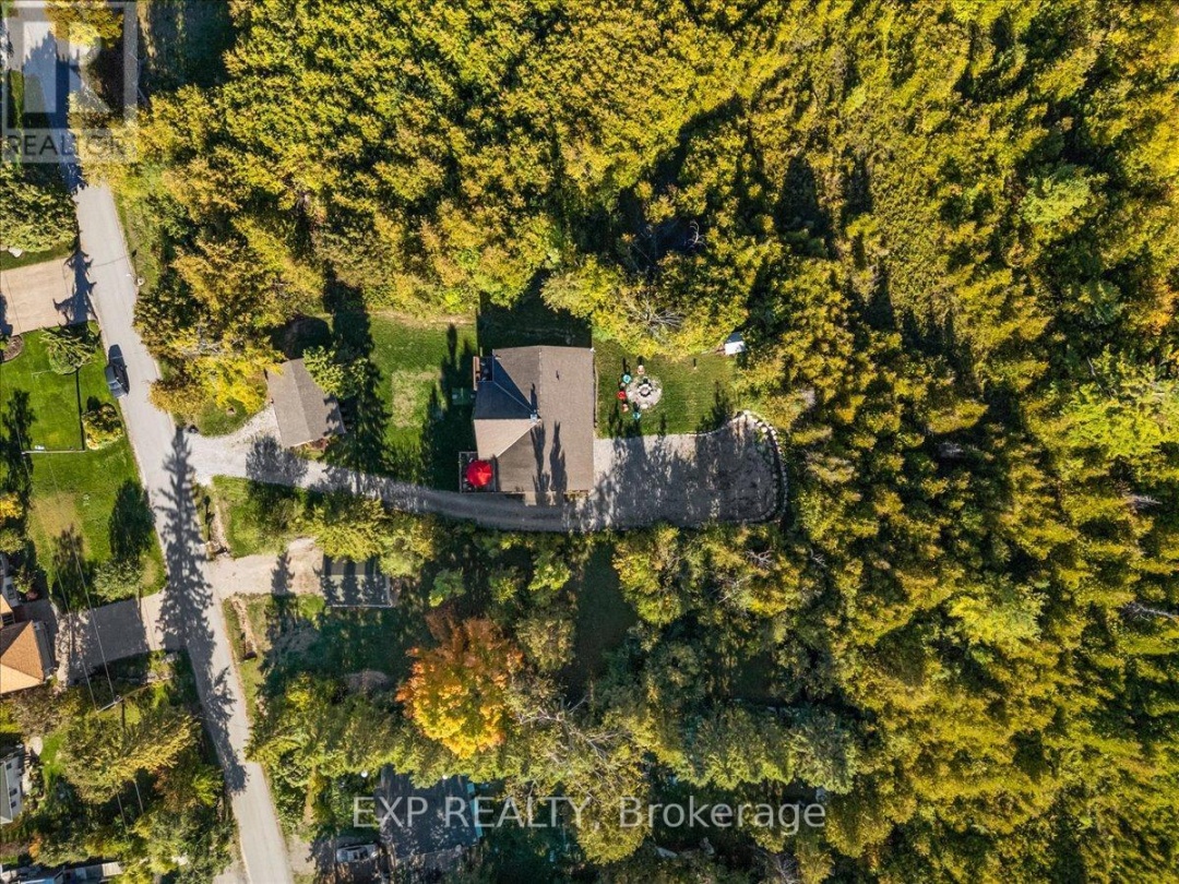 857 CEDAR GLEN ROAD, 