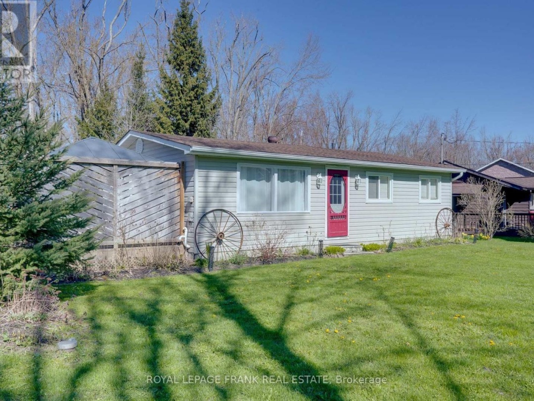 3576 JOHN STREET, Lake Simcoe