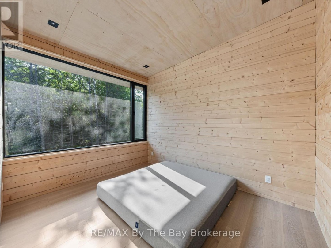 11324 ISLAND 1810/BONE ISLAND, Georgian Bay