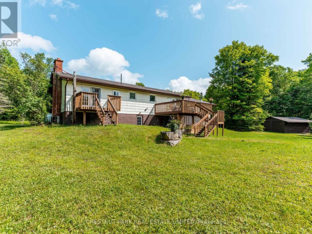 4135 KENNISIS LAKE ROAD, 