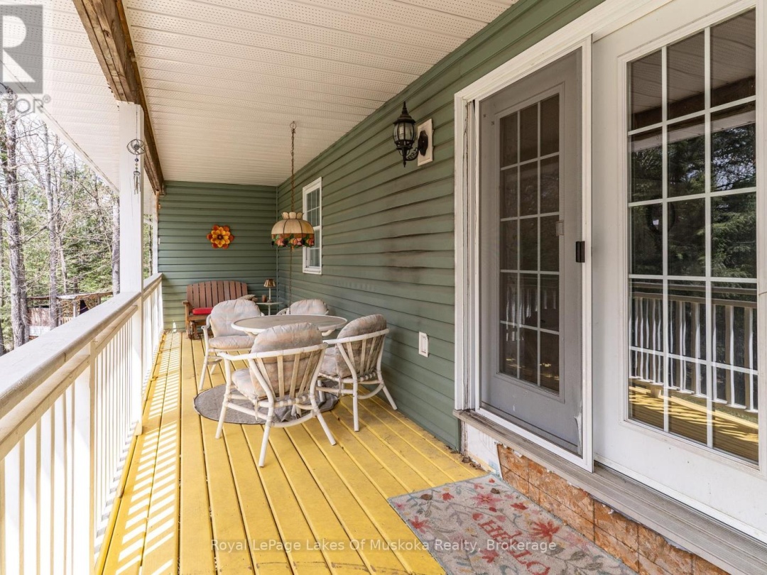 1185 MIRIAM DRIVE, Bracebridge (Oakley)