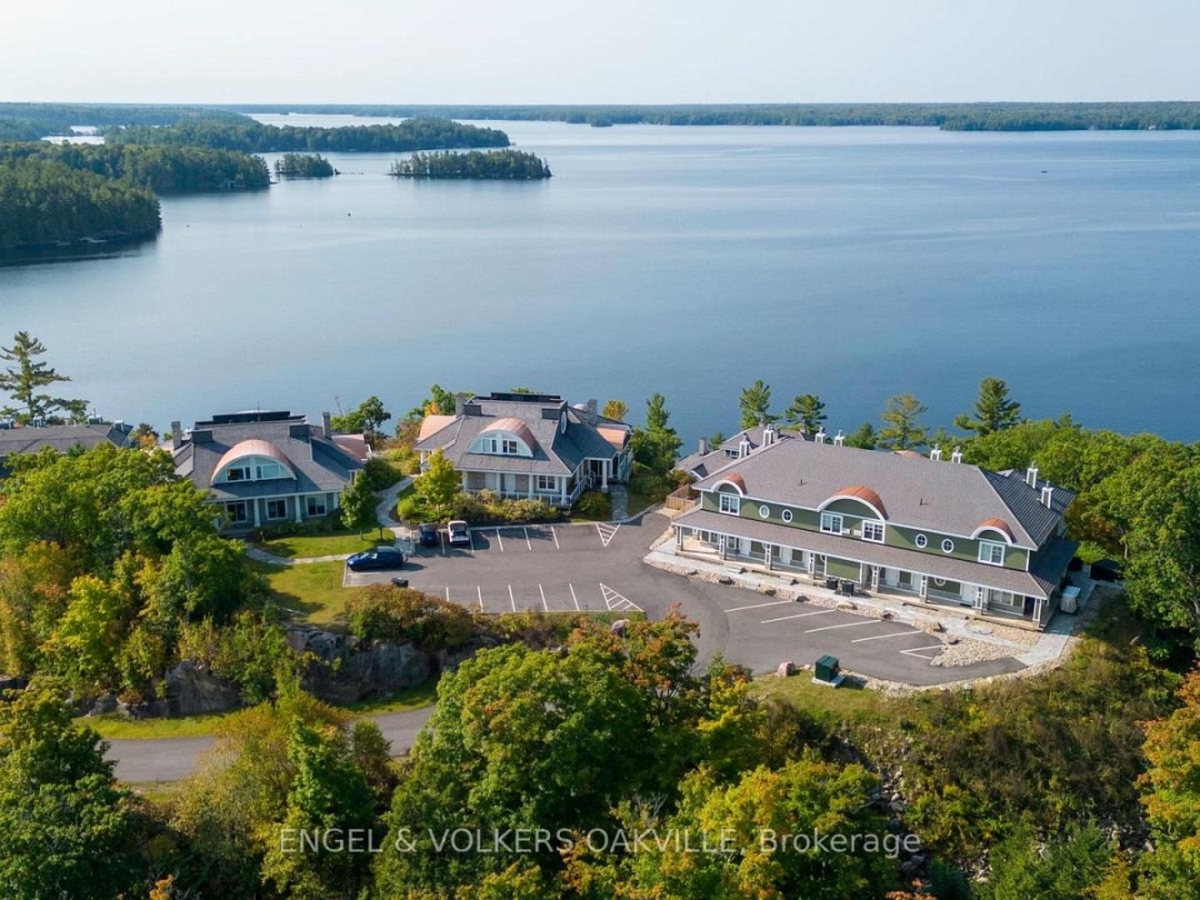 C-103 - 1869 MUSKOKA ROAD 118 W, Lake Muskoka