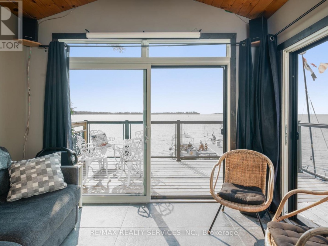 103 IVY LANE, Lake Simcoe
