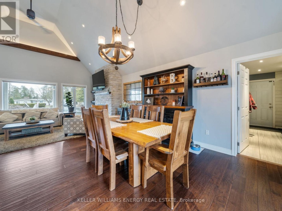 20 LAGOON DRIVE, Kawartha Lakes (Fenelon Falls)