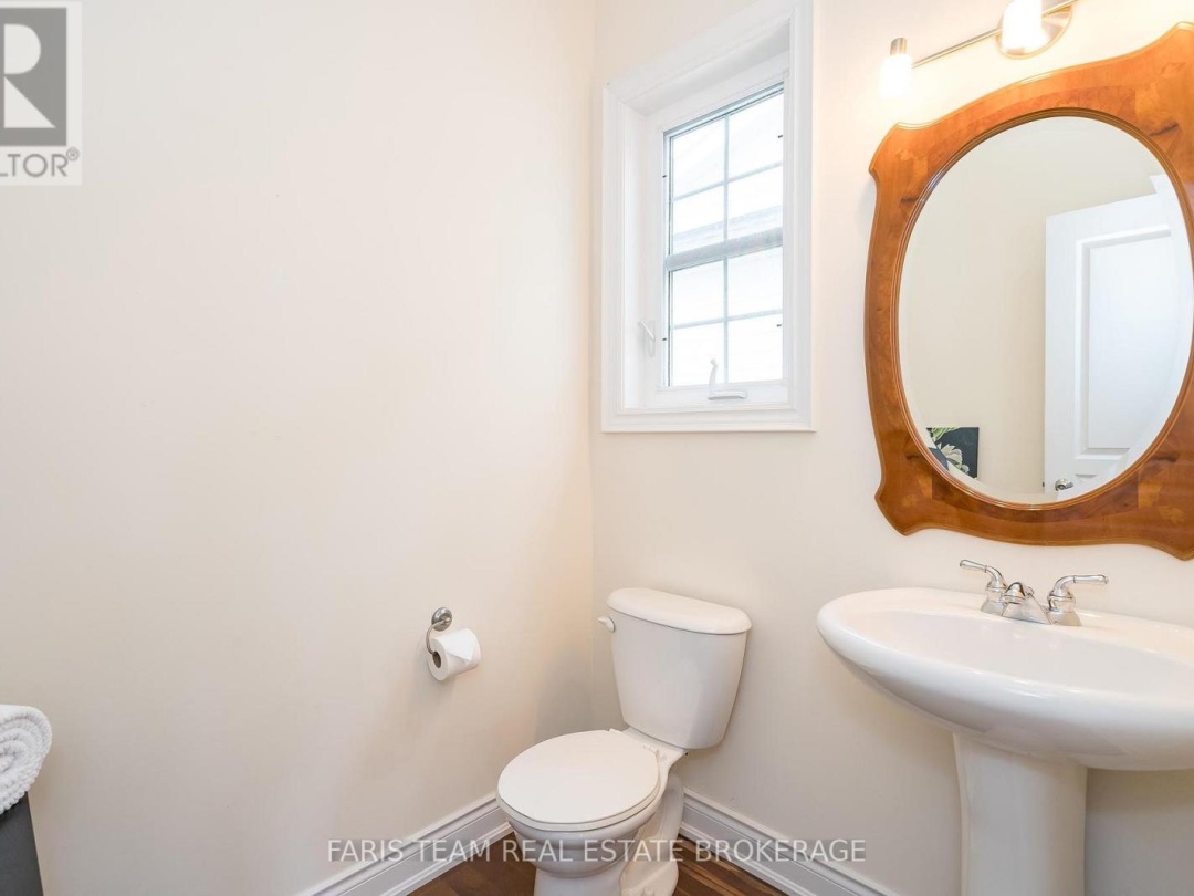 145 WYCLIFFE COVE, Tay (Victoria Harbour)