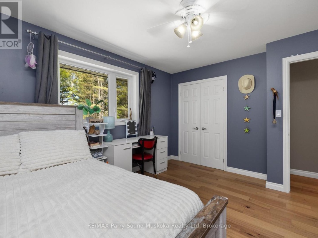 8 PINERIDGE DRIVE, McDougall