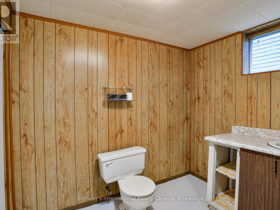 445 FARQUHAR STREET, 