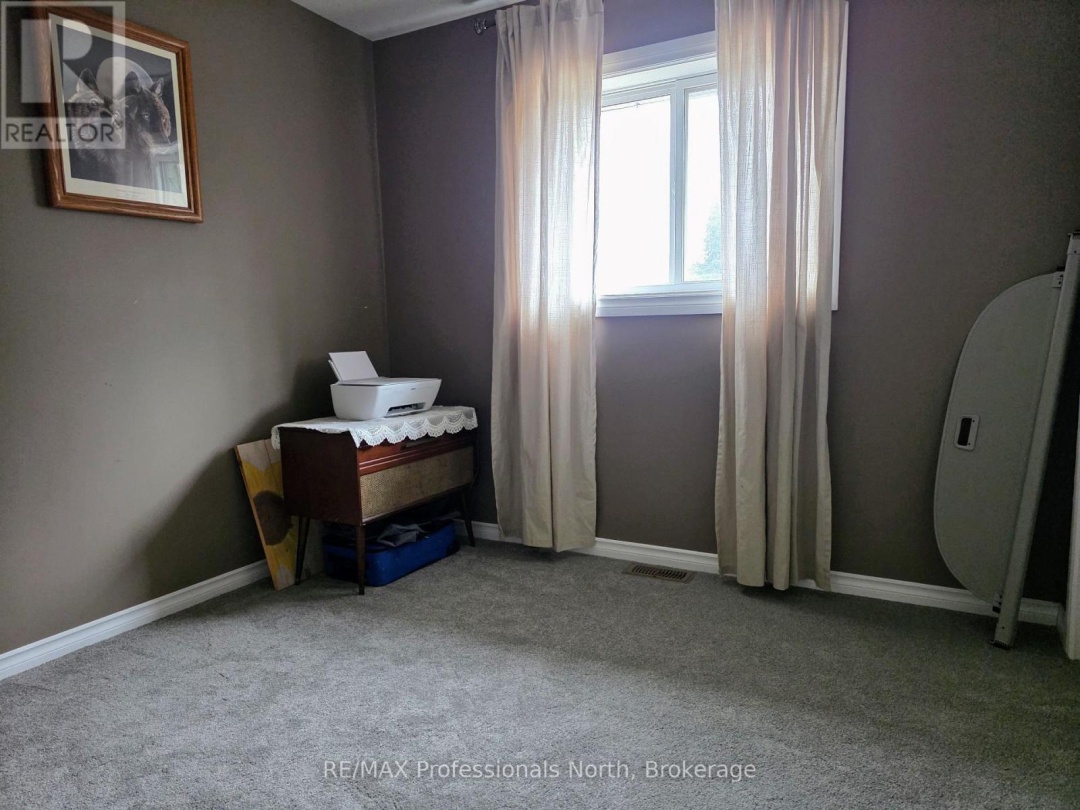 4072 GELERT ROAD, Minden Hills (Snowdon)