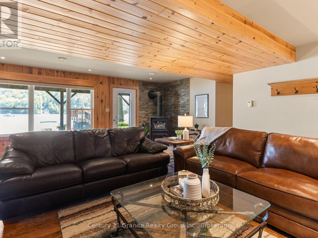 1025 SAGE DRIVE, 