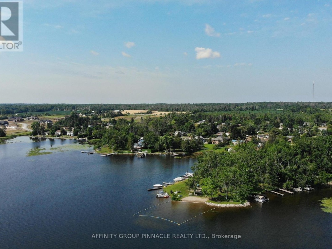 11 LAKEVIEW CRESCENT, 