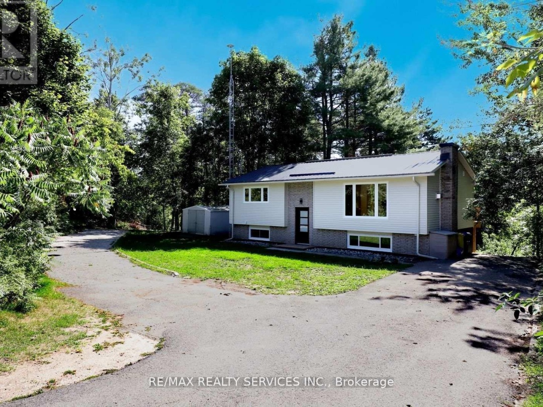 8570 HWY 12, 