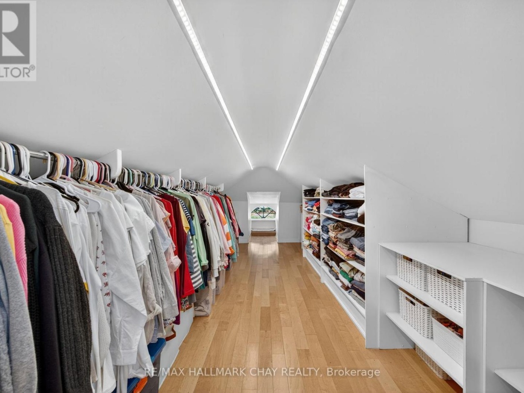 668 BROADVIEW AVENUE, 