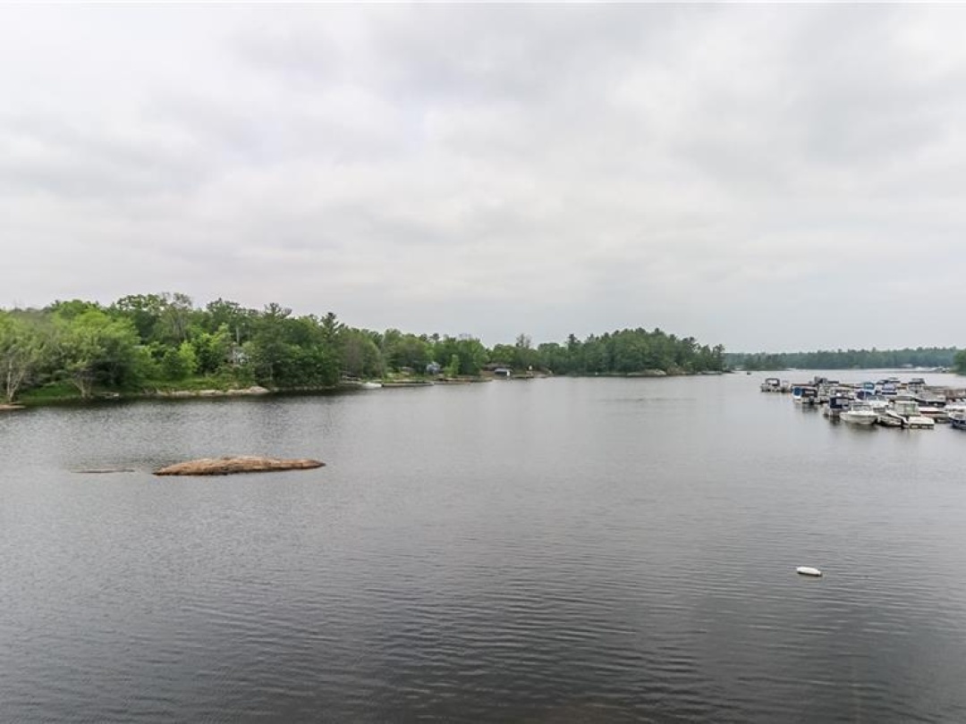 2 Island 860, Georgian Bay