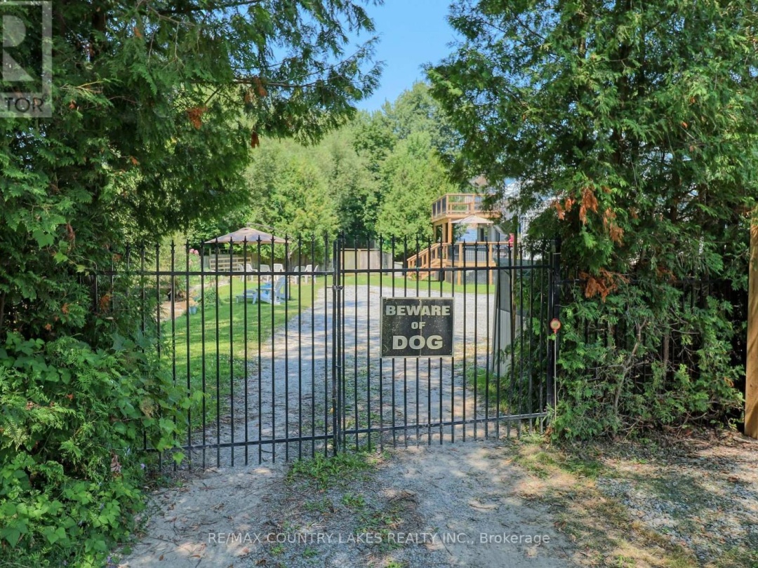 104 THE STEPS ROAD, 