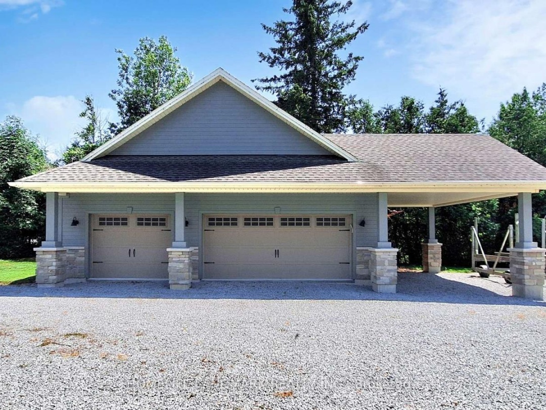 1662 LAKESHORE DRIVE, 