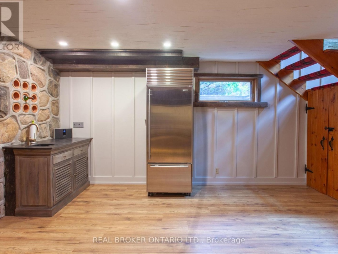 3686 AGNEW ROAD, 