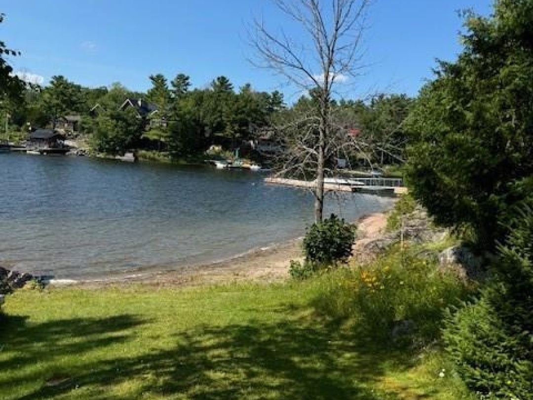 244 Birch Acres Drive, Georgian Bay