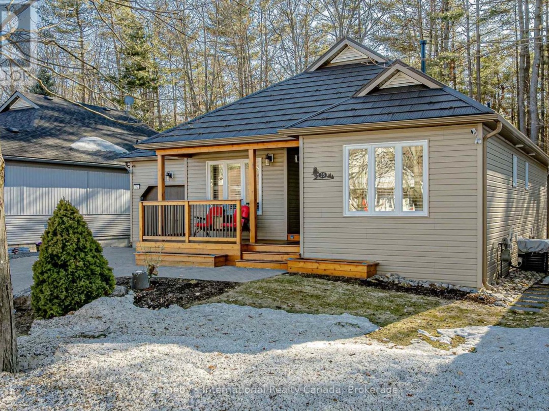 35 PINERIDGE GATE, Gravenhurst (Muskoka (S))