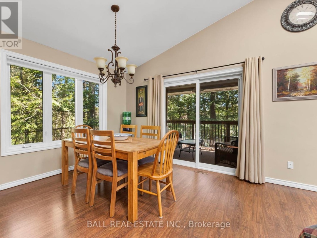 479 EAST CLEAR BAY ROAD, Crystal Lake