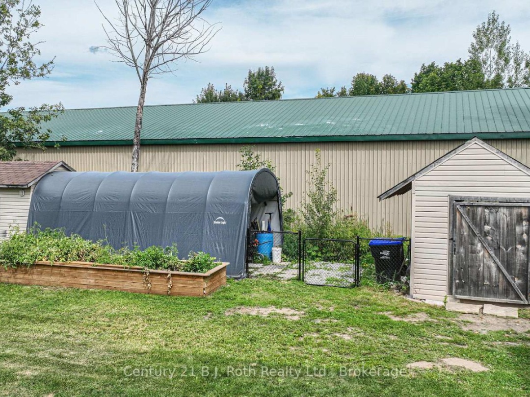 4693 DANIEL STREET, Ramara (Atherley)