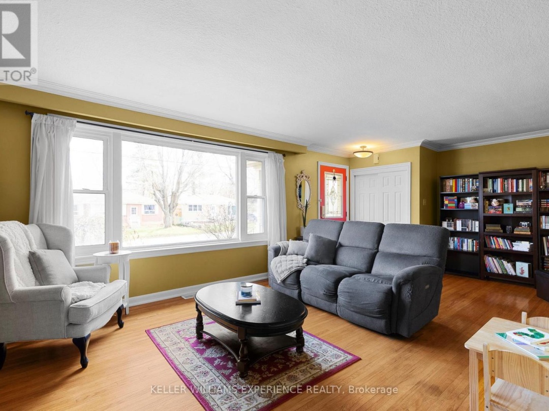 38 NORTH STREET W, Orillia