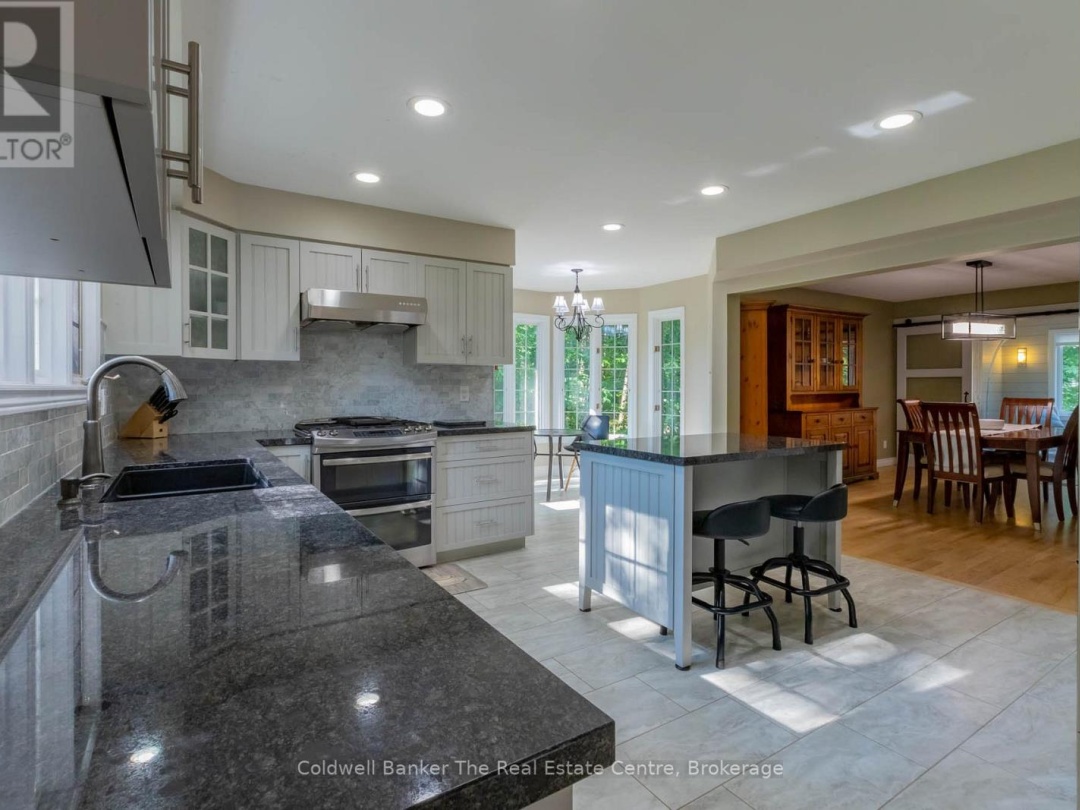 110 FOREST GLEN DRIVE, Gravenhurst (Muskoka (S))