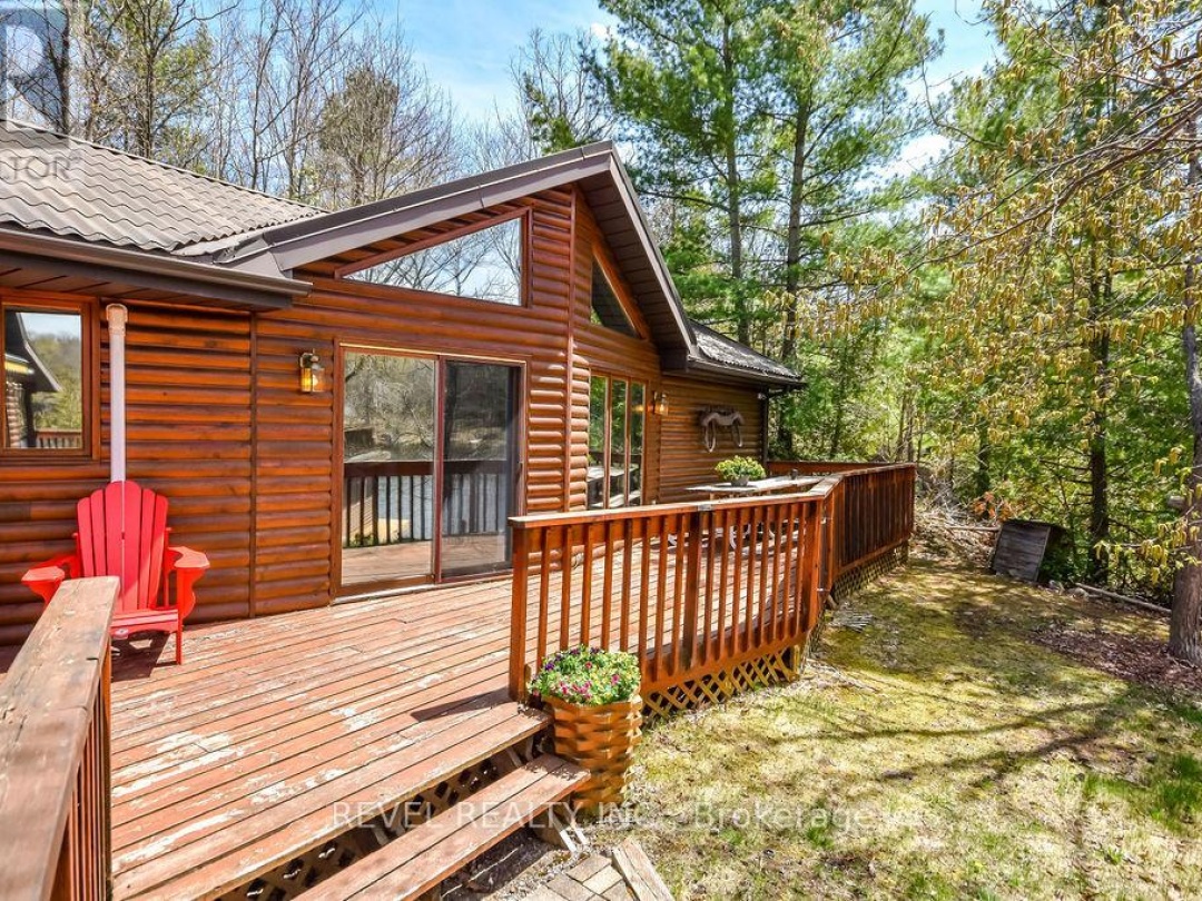 180 LAKE ROAD, Baxter Lake
