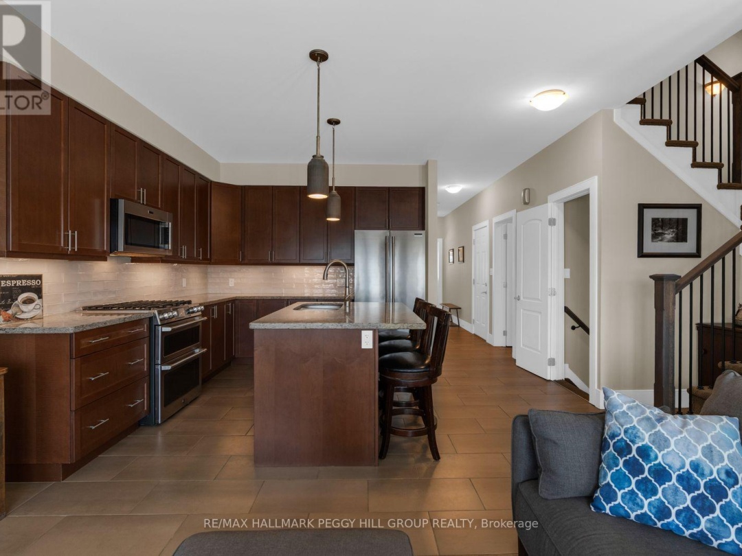 21 - 10 INVERMARA COURT, Lake Simcoe