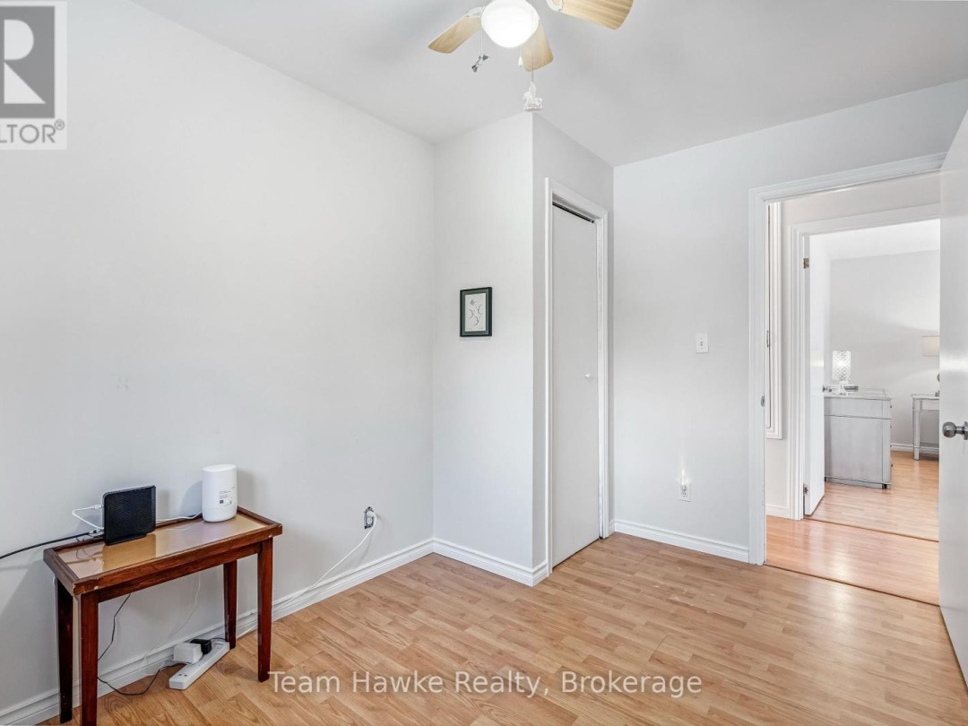 264 KINGFISHER AVENUE, 